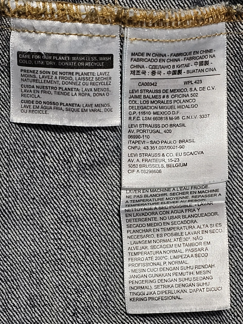 Levi’s 